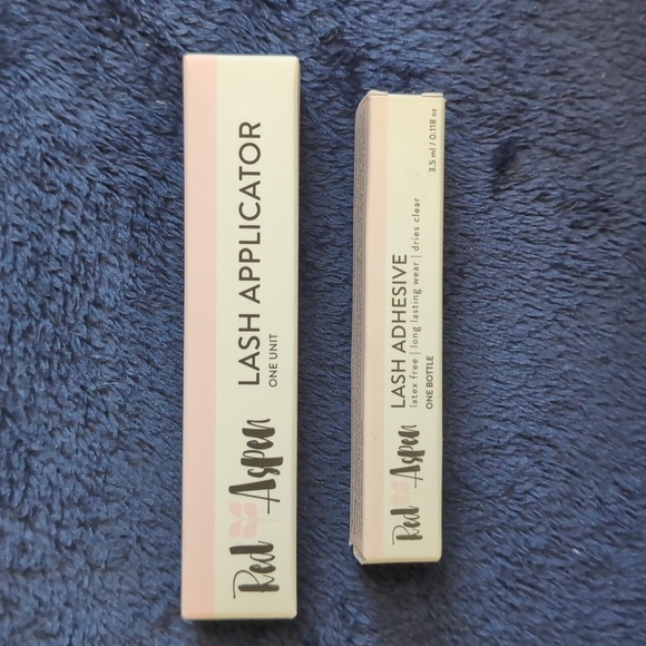 Red Aspen Lash Applicator and Lash Adhesive - Picture 1 of 1